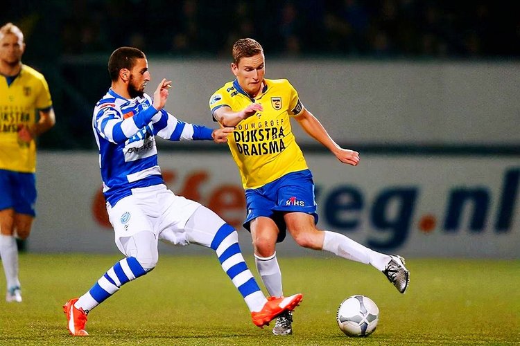 亚历山大被 亚历山大被