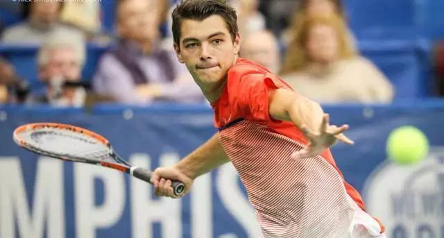 他在场上的 他在场上的